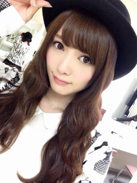 白石麻衣、乃木坂46 | アイドル大図鑑